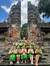 Load image into Gallery viewer, Water blessing and Temple Tour:-Bali with Rachel Hunter &amp; Renee Stewart: March 26: 8:30am